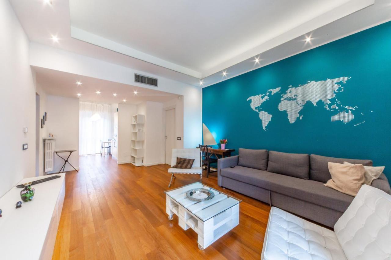 Easylife - Lussuoso Trilocale Con Balcone E Vasca Idromassaggio In Zona Barona Apartamento *