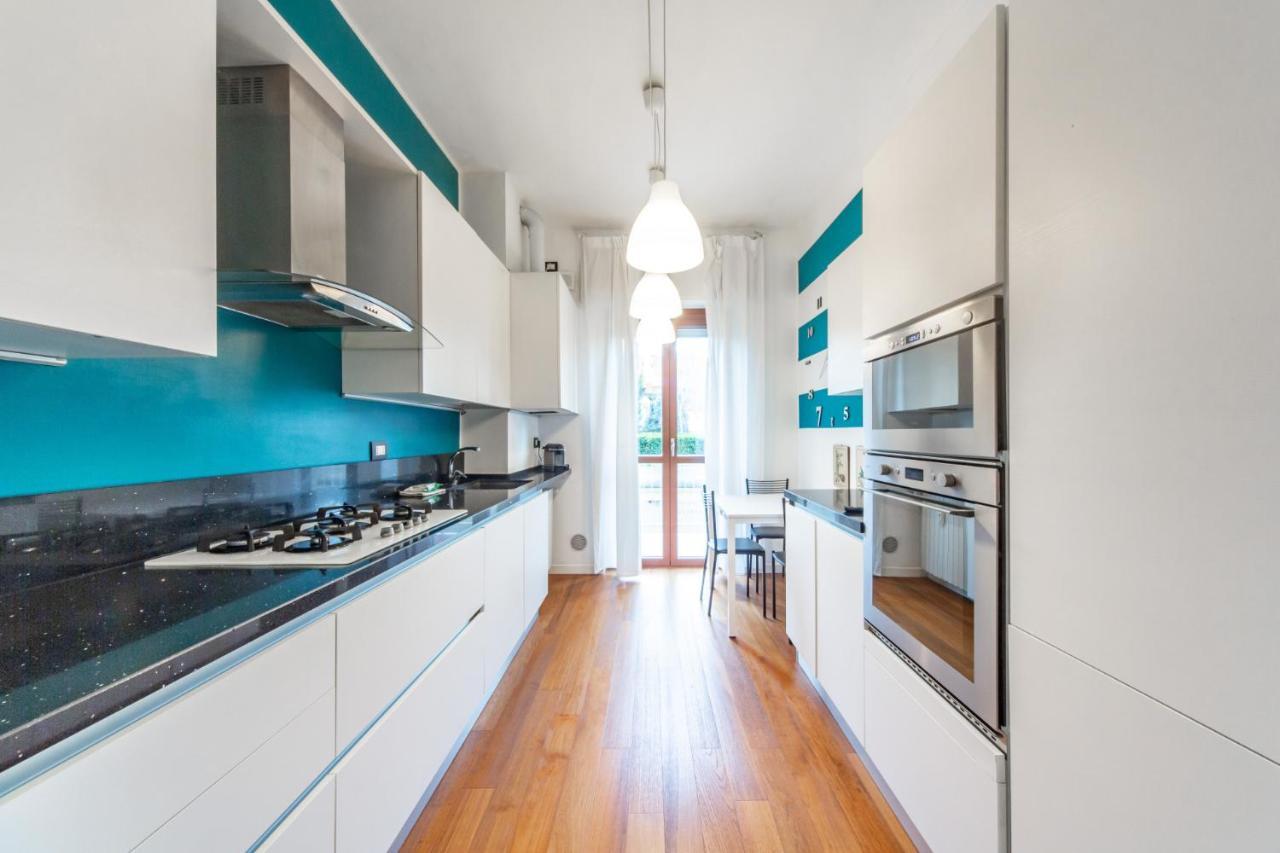 Apartamento Easylife - Lussuoso Trilocale Con Balcone E Vasca Idromassaggio In Zona Barona *