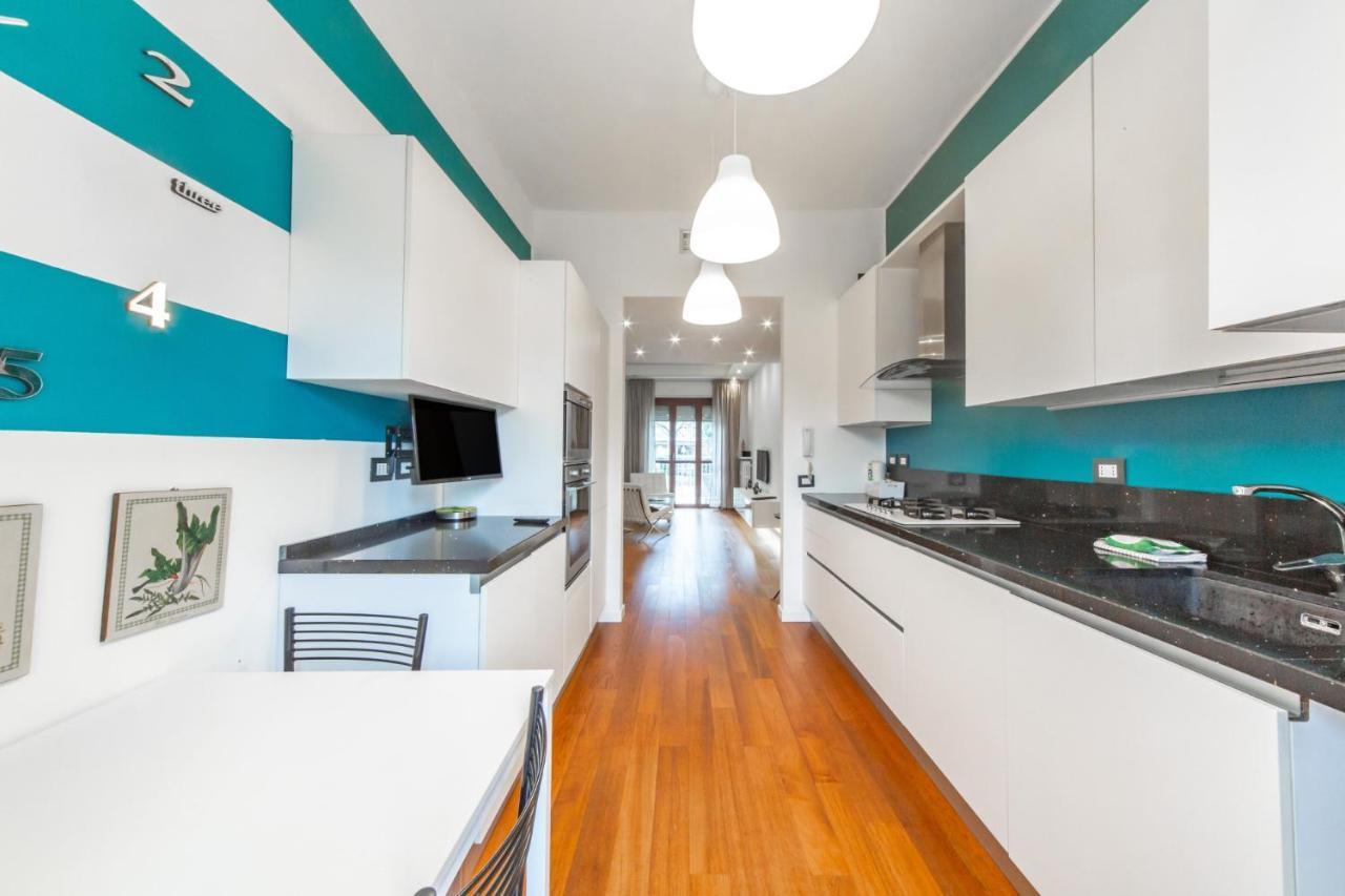 Apartamento Easylife - Lussuoso Trilocale Con Balcone E Vasca Idromassaggio In Zona Barona *